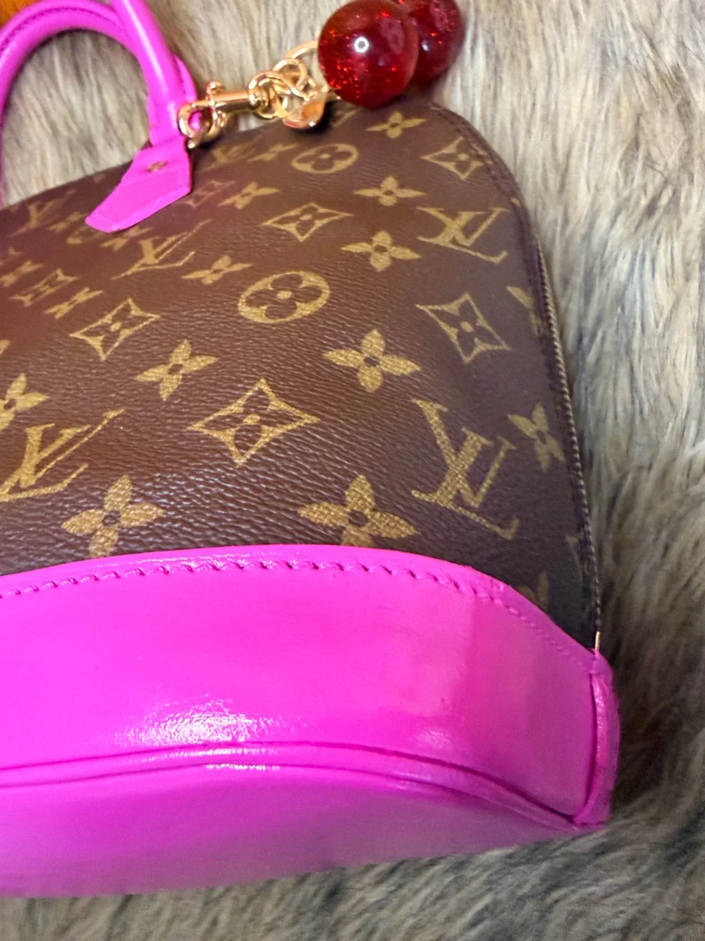 Louis Vuitton Monogram Alma Pm